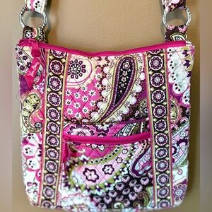 Vera Bradley Very Berry Paisley Crossbody Bag w/adjustable Strap